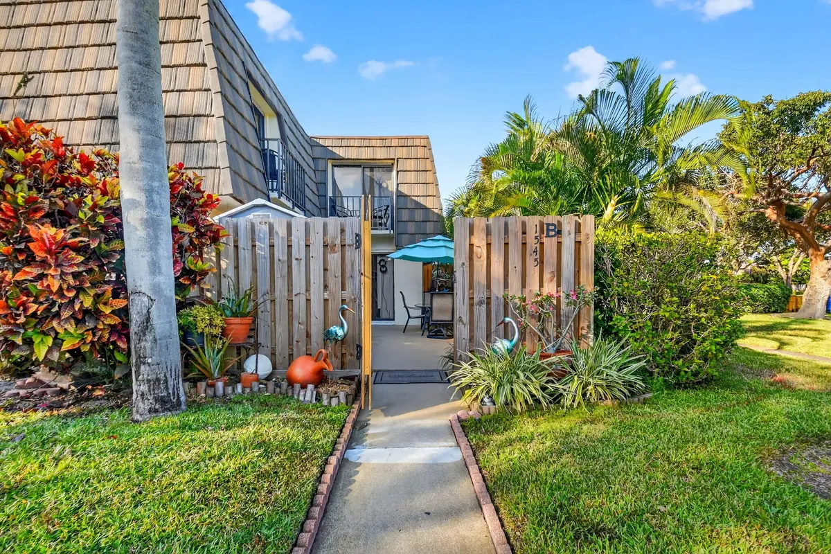 Entrance at 1545 W Forest Lakes Circle B, West Palm Beach