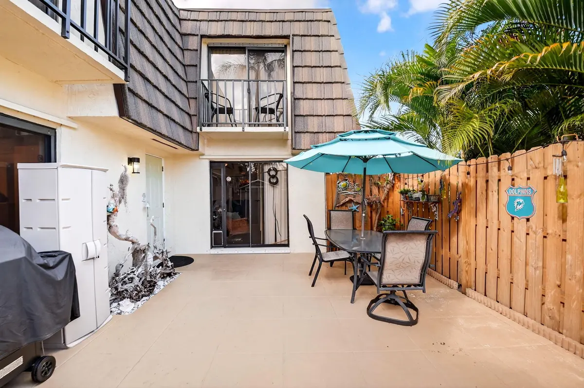 Patio at 1545 W Forest Lakes Circle B, West Palm Beach
