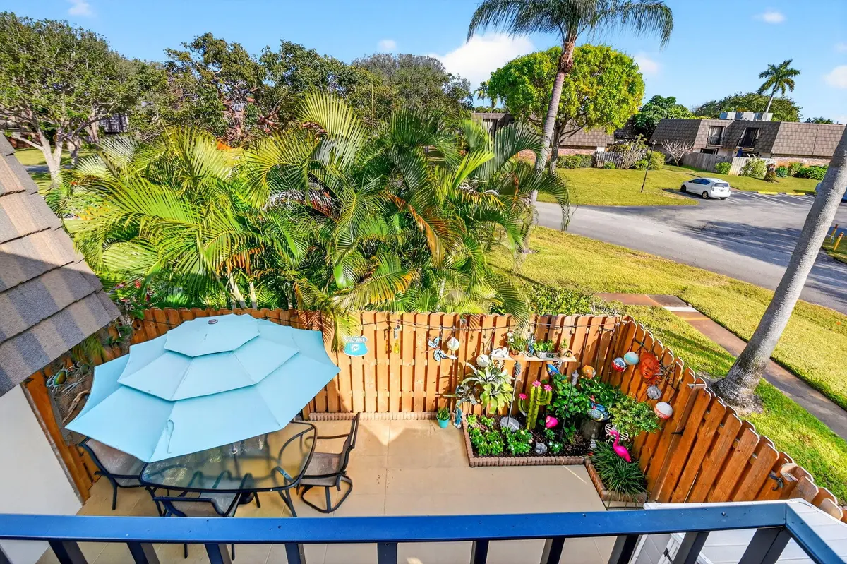 Patio at 1545 W Forest Lakes Circle B, West Palm Beach