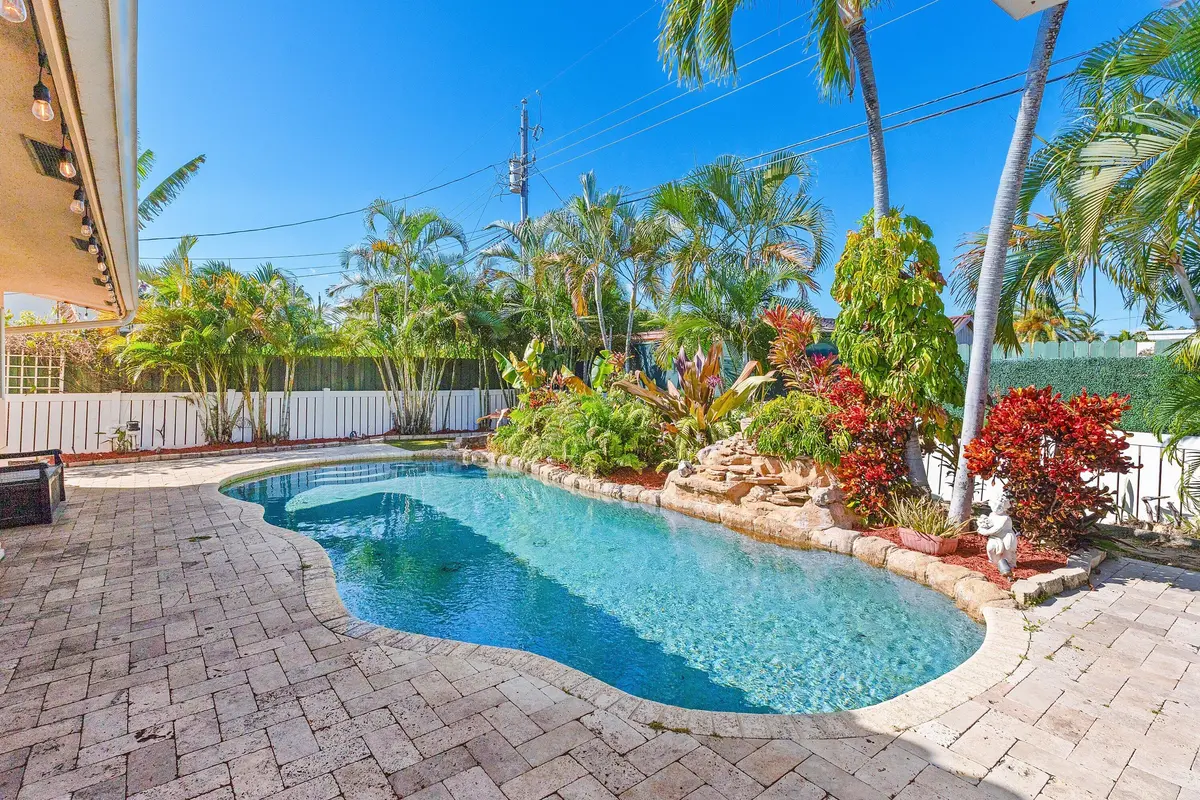 451 NE 25 Terrace (34) at 451 NE 25th Terrace, Boca Raton