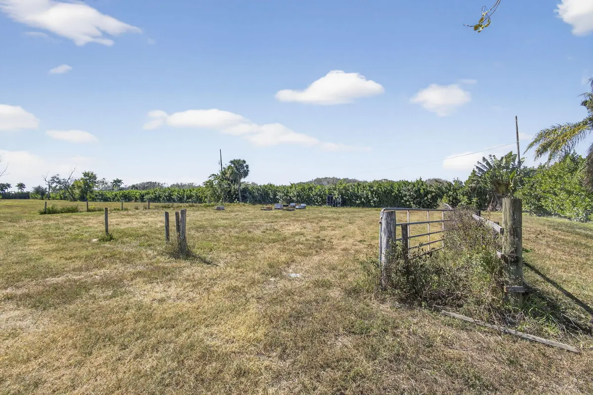 6-web-or-mls-BS1A3920 at 16296 Deer Path Lane, Wellington