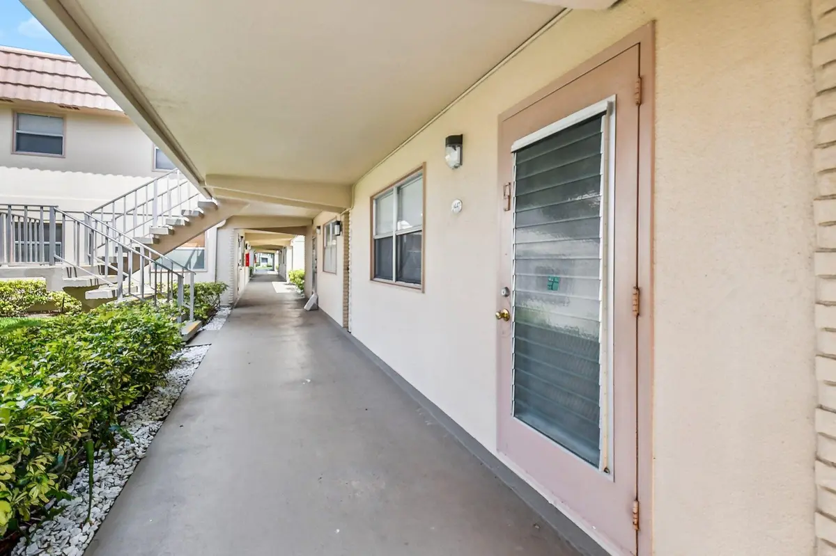 2-web-or-mls-DSC_1475 at 447 Saxony J Way 447-J, Delray Beach