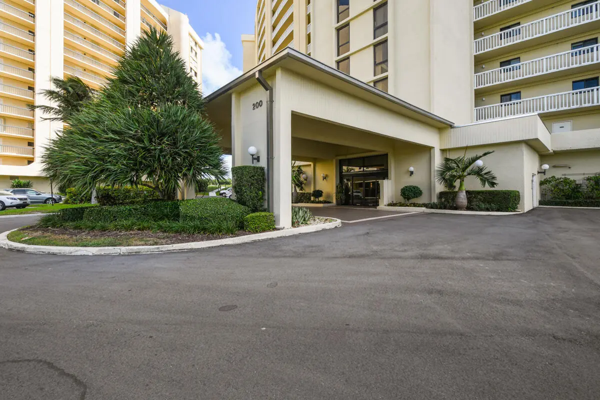 Welcome to 200 Ocean Trail Way, Apt. 604 at 200 Ocean Trail Way 604, Jupiter