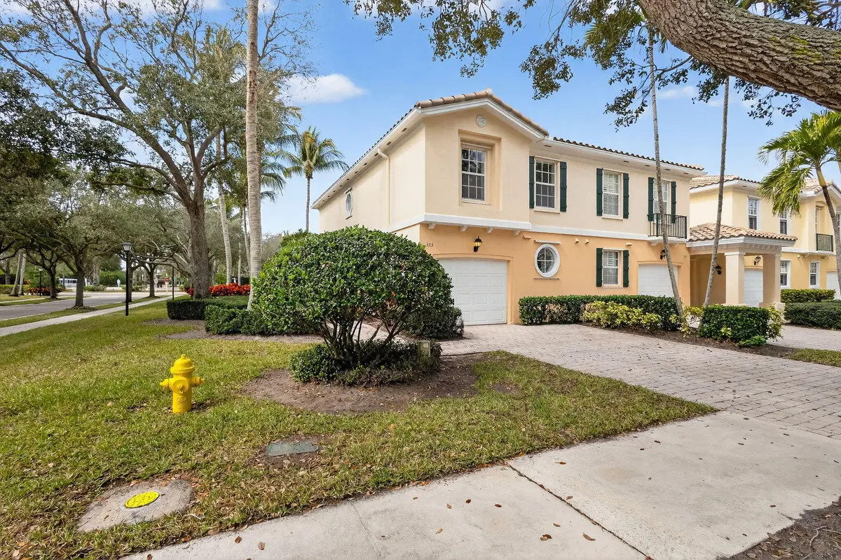 4-web-or-mls-5D1A1180 at 355 Salinas Drive, Palm Beach Gardens