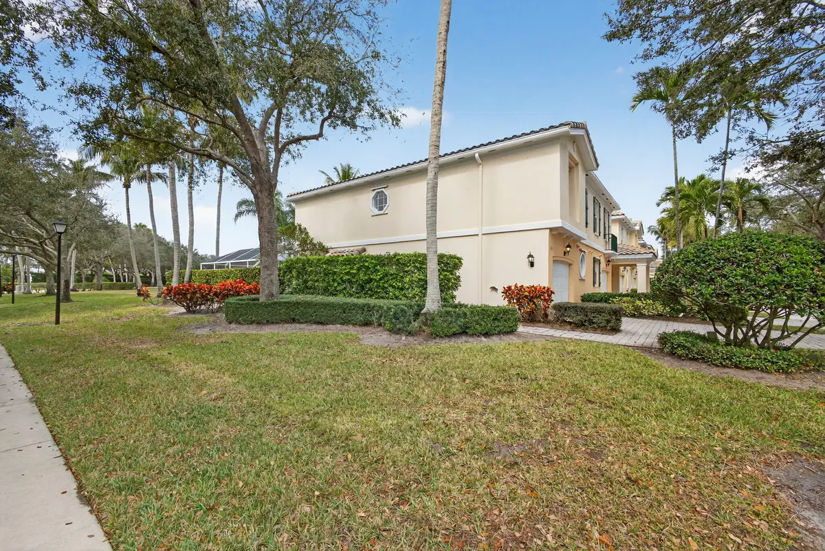 55-web-or-mls-5D1A1168 at 355 Salinas Drive, Palm Beach Gardens