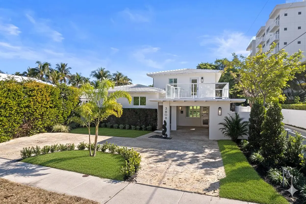 Front at 3608 Washington Road, West Palm Beach