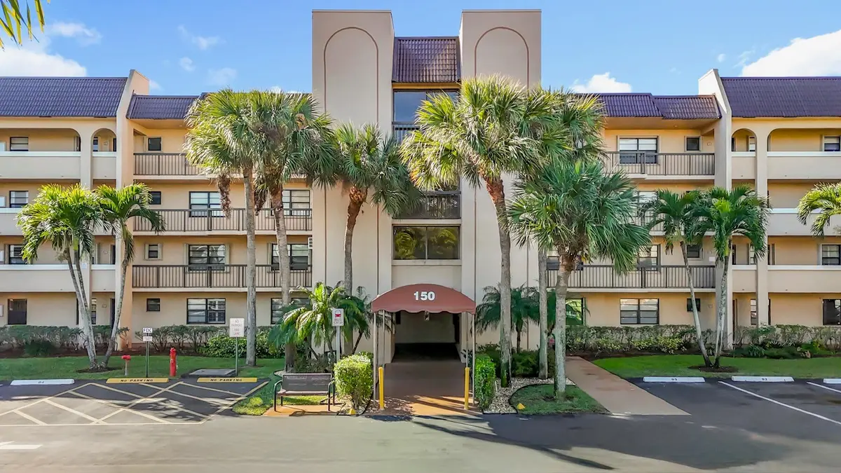 Front View at 150 Lake Nancy Lane 419, West Palm Beach