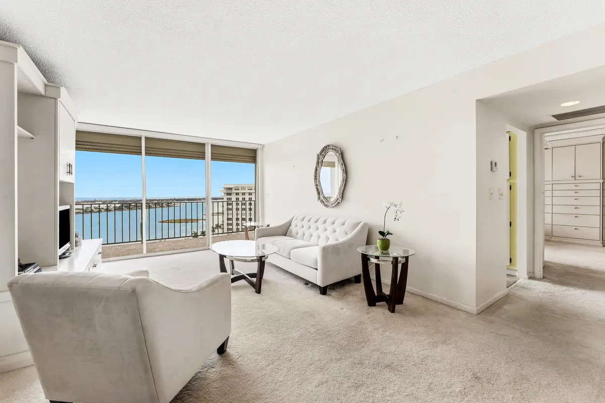 010-1701SouthFlaglerDrive-1806-WestPalmB at 1701 S Flagler Drive 1806, West Palm Beach
