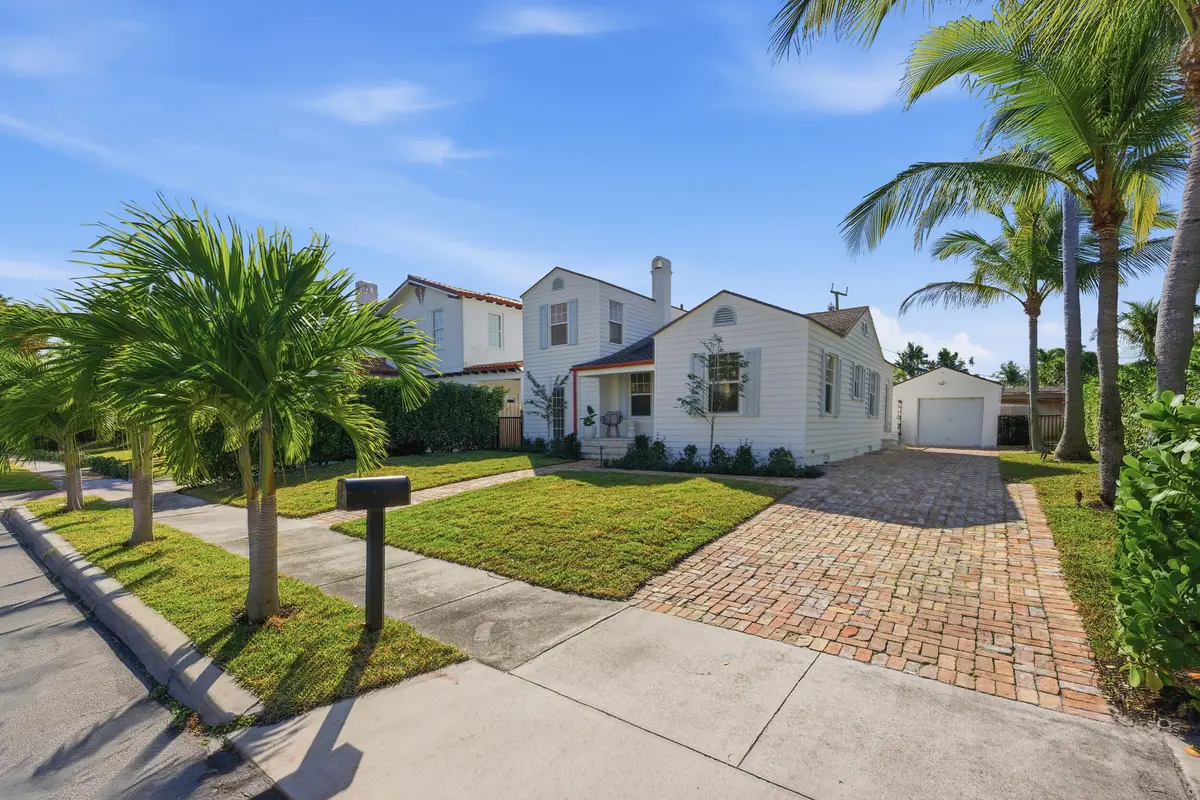 FRONT SIDE FACADE at 236 Greymon Drive, West Palm Beach
