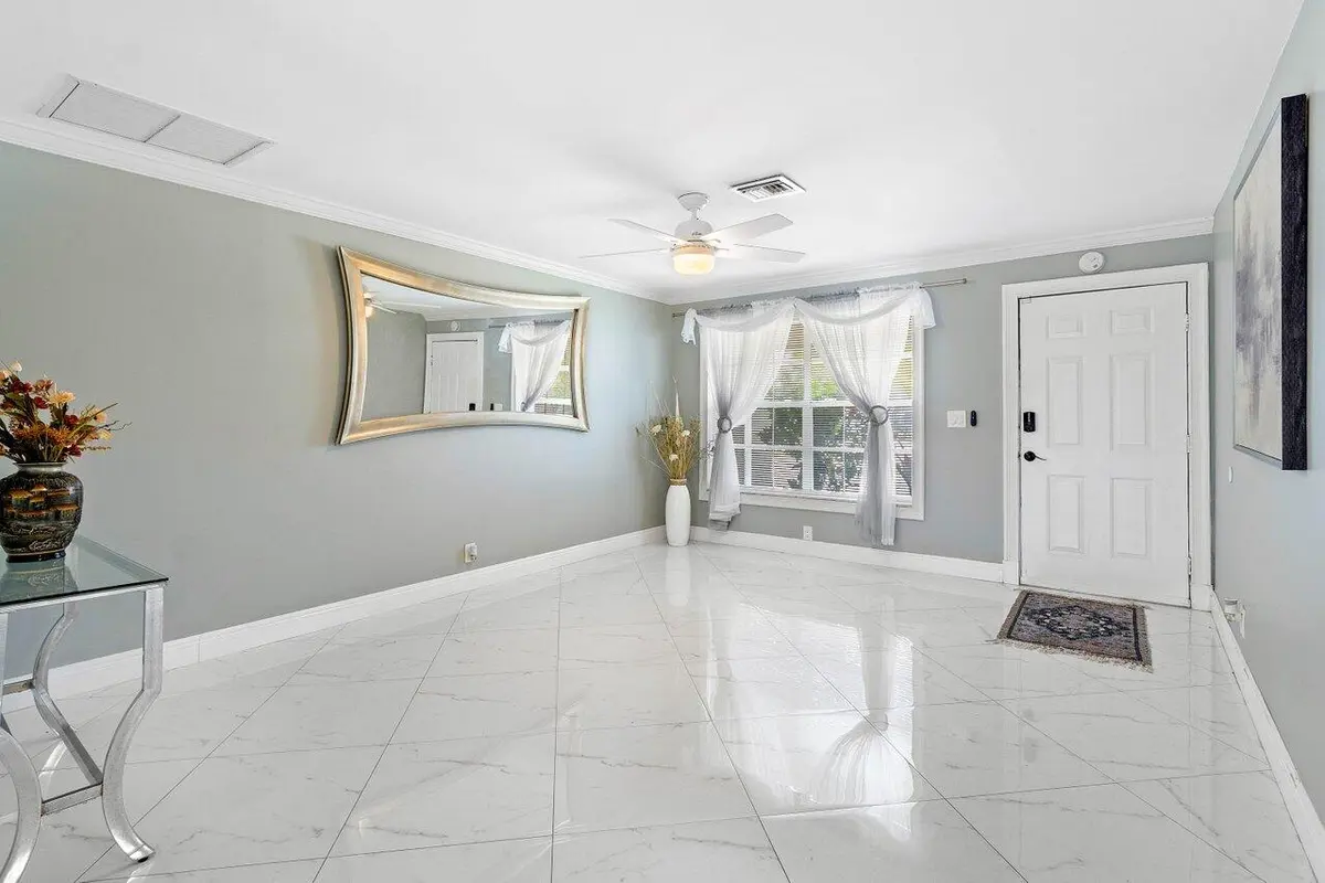 004-183716thAvenueNorth-LakeWorth-FL-334 at 1837 16th Avenue, Lake Worth Beach