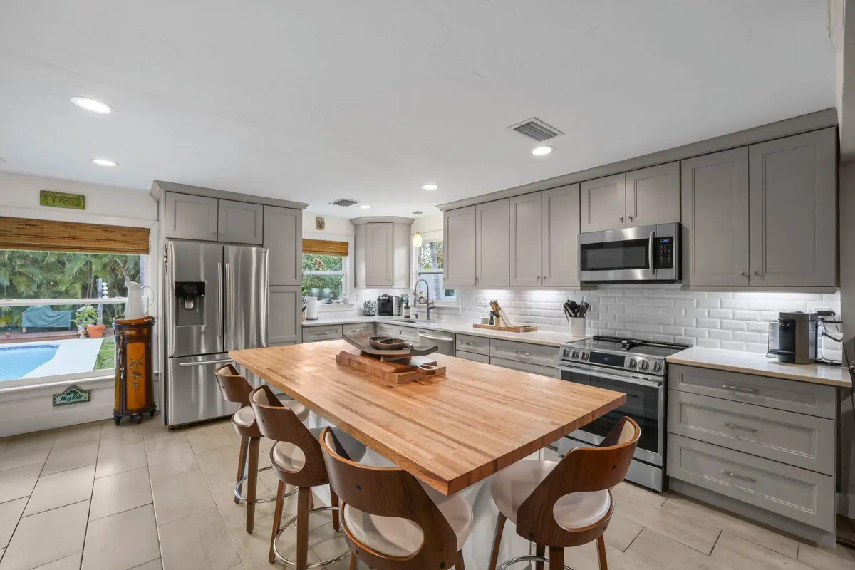 304 Southeast 4th Ave - 14.jpg-SMALL at 304 SE 4th Avenue, Delray Beach