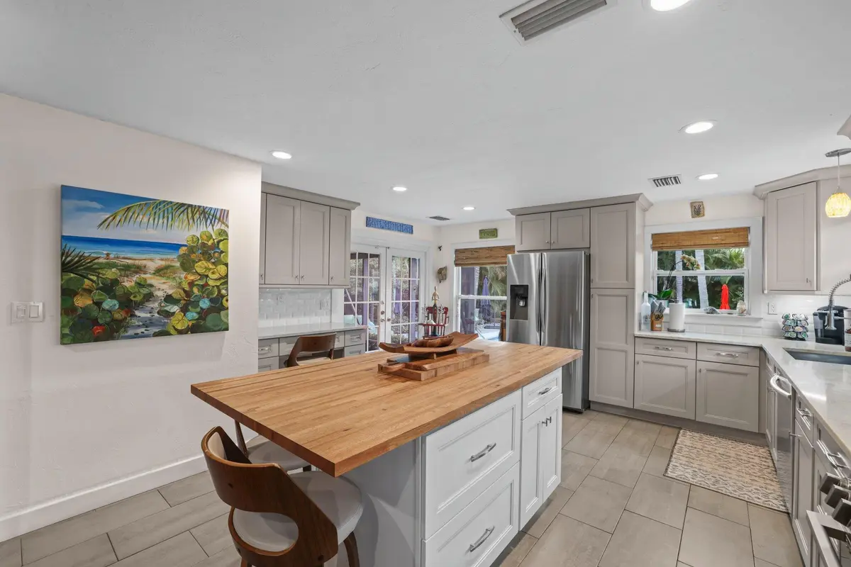304 Southeast 4th Ave - 15.jpg-SMALL at 304 SE 4th Avenue, Delray Beach