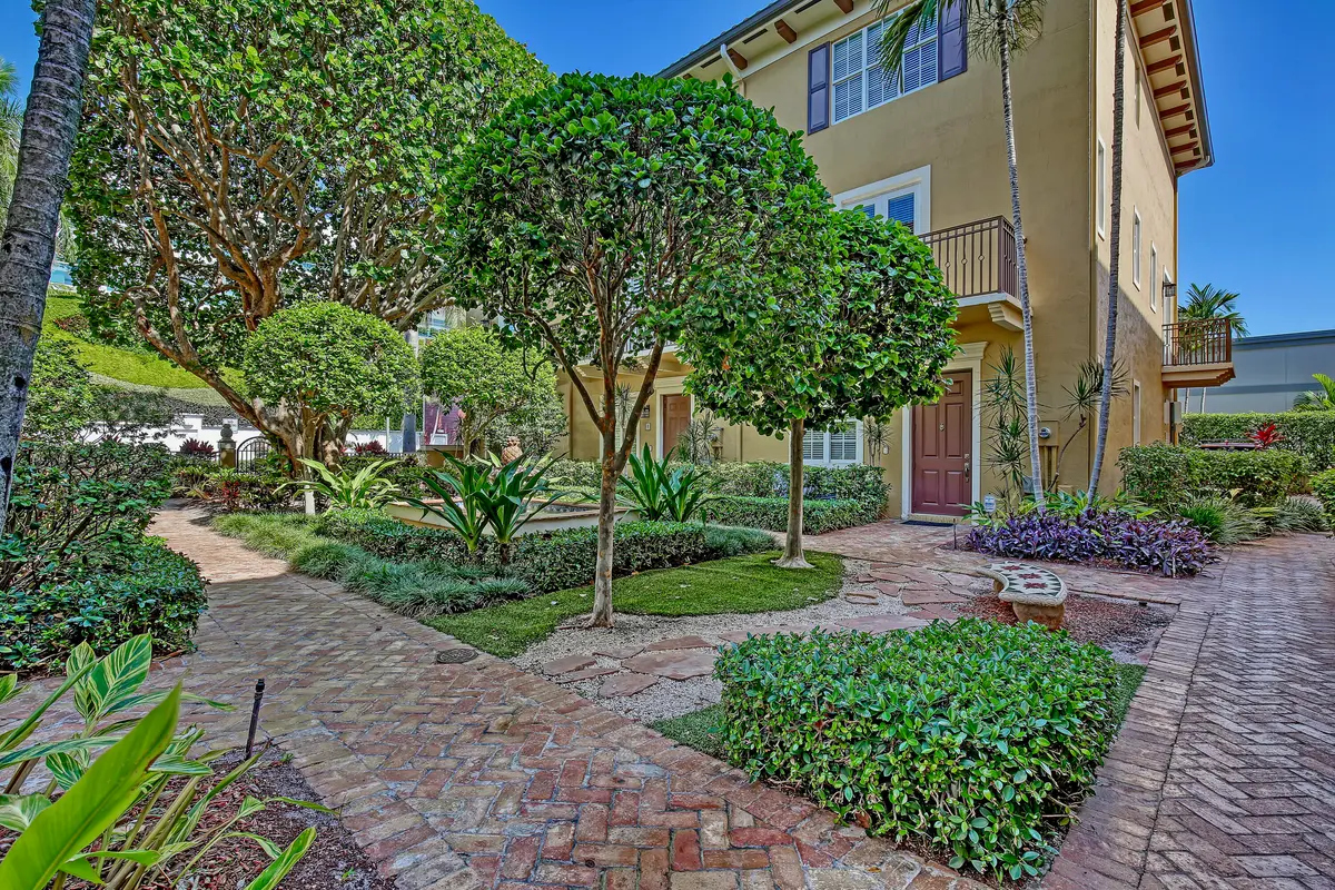 72 SE 6th Unit C (2) 2 at 72 SE 6th Avenue C, Delray Beach