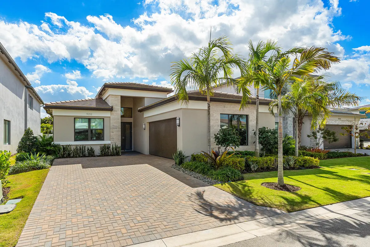 001-9212SilverMarshLane-BocaRaton-FL-334 at 9212 Silver Marsh Lane, Boca Raton