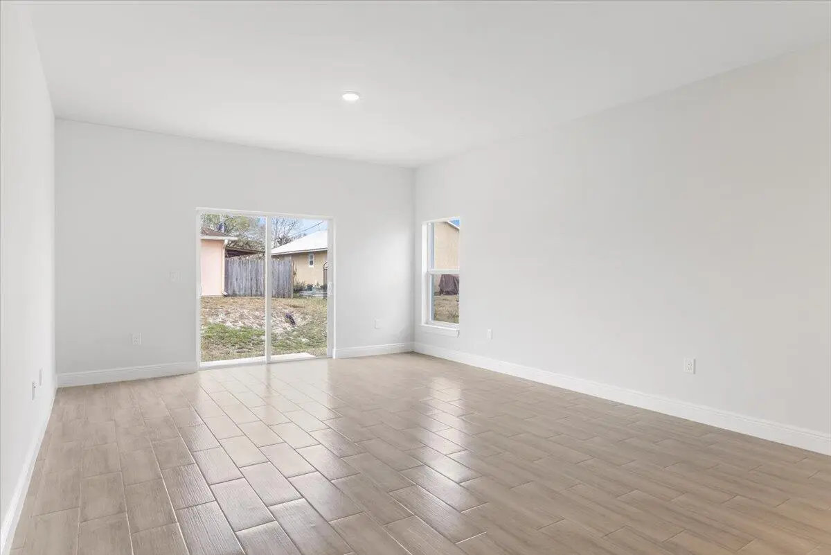 28-0B2A4373 at 1635 19th Avenue, Vero Beach