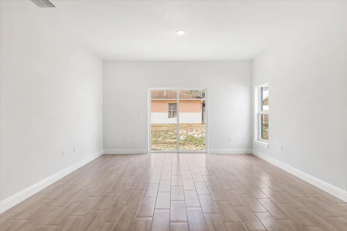 29-0B2A4383 at 1635 19th Avenue, Vero Beach