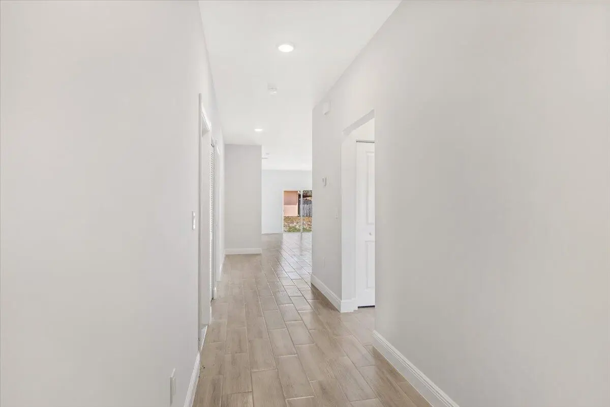 33-0B2A4418 at 1635 19th Avenue, Vero Beach