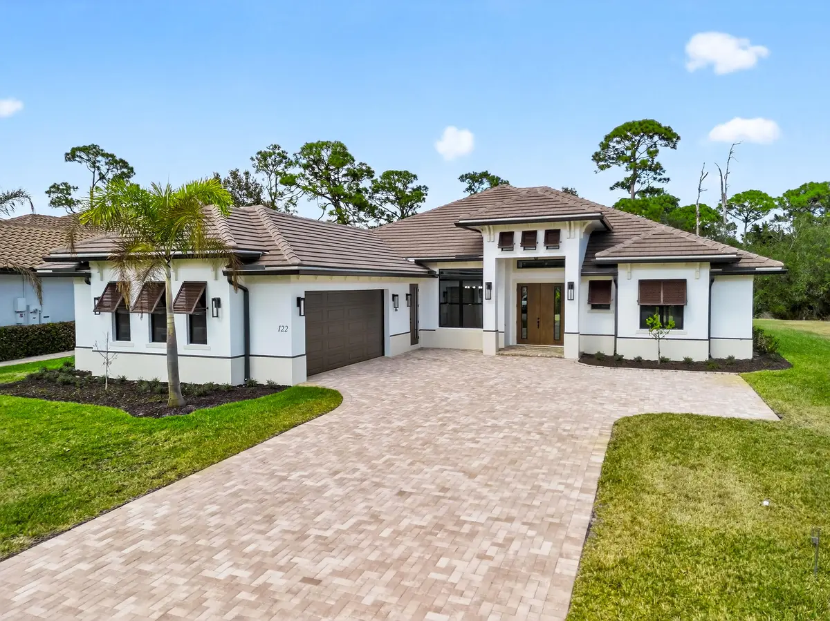 CM MEDIA-70 at 122 SE Via Lago Garda, Port St. Lucie