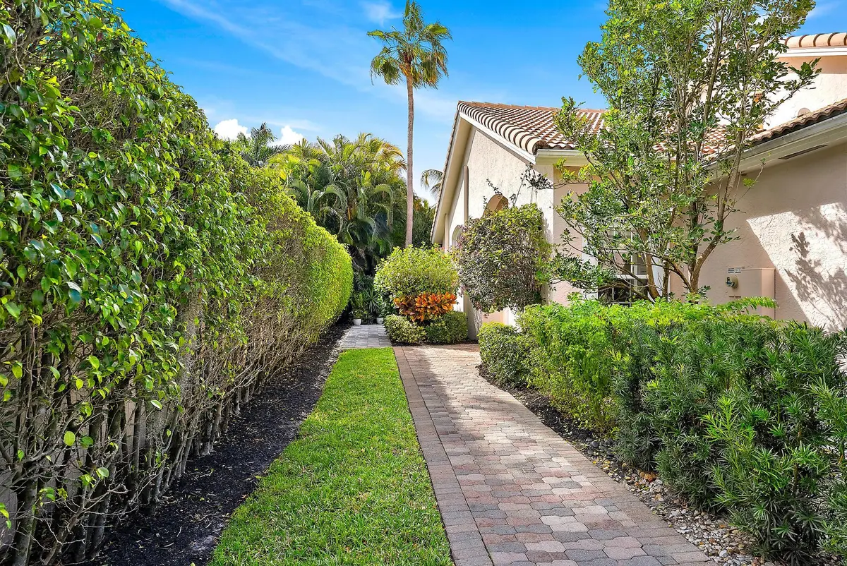 8110 Sandpiper Way at 8110 Sandpiper Way, West Palm Beach