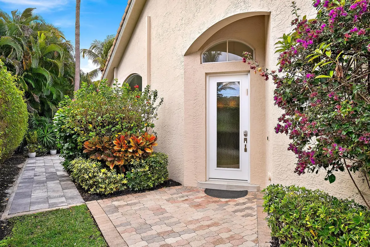 8110 Sandpiper Way at 8110 Sandpiper Way, West Palm Beach