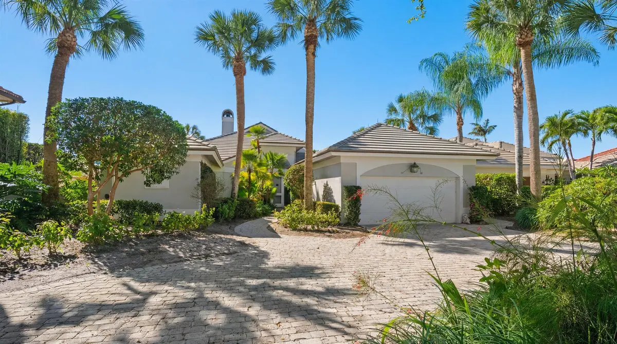 02-127 Echo Dr at 127 Echo Drive, Jupiter