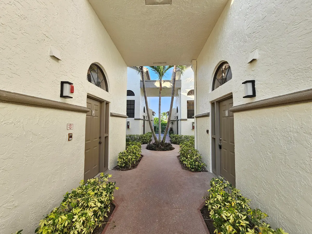 Walkway at 5235 Europa Drive O, Boynton Beach