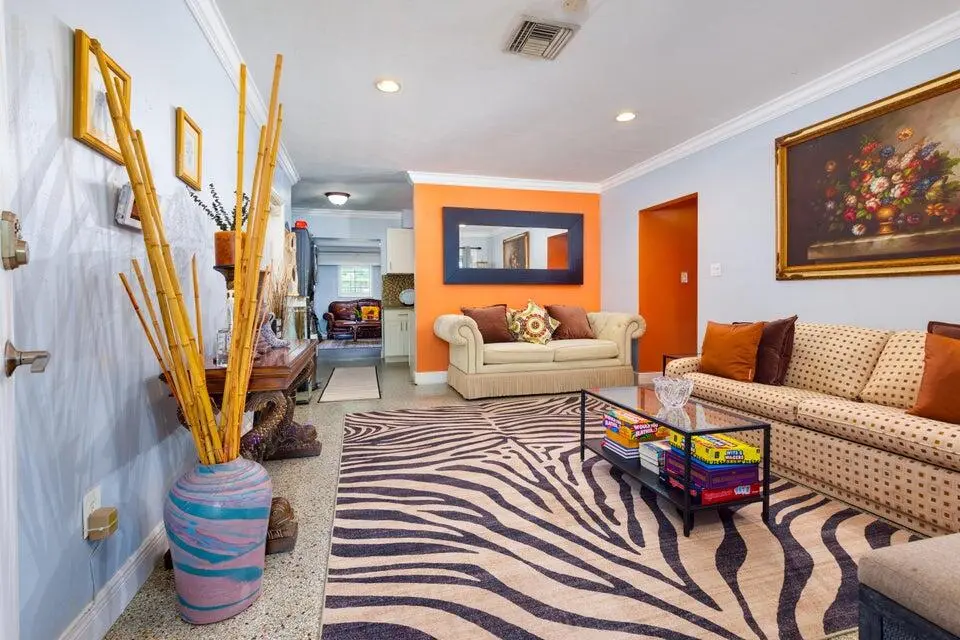 b3 at 145 SE 3rd Avenue, Boynton Beach