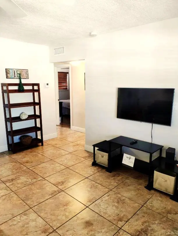 4) Smart TV_ at 801 Hummingbird Way 205, North Palm Beach