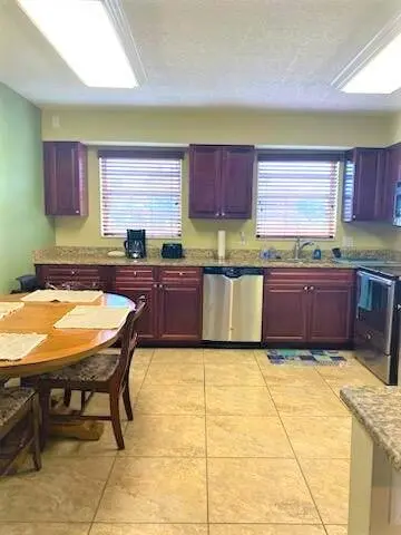 7) Kitchen II at 801 Hummingbird Way 205, North Palm Beach