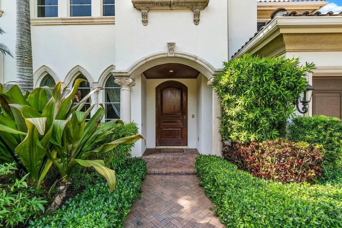 frontdoor at 4102 S Ocean Boulevard, Highland Beach