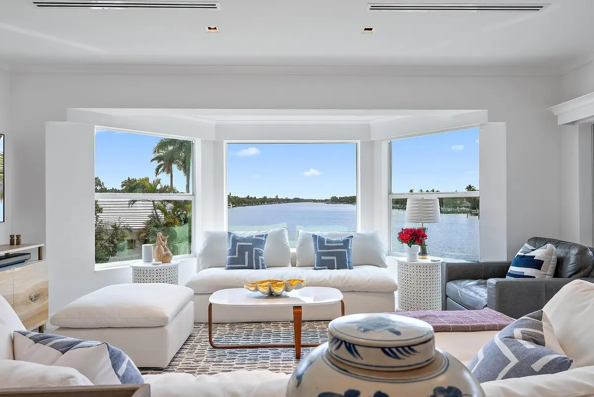 Living Area at 209 Evans Lane, Manalapan
