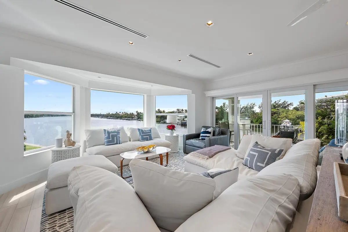 Living Area at 209 Evans Lane, Manalapan
