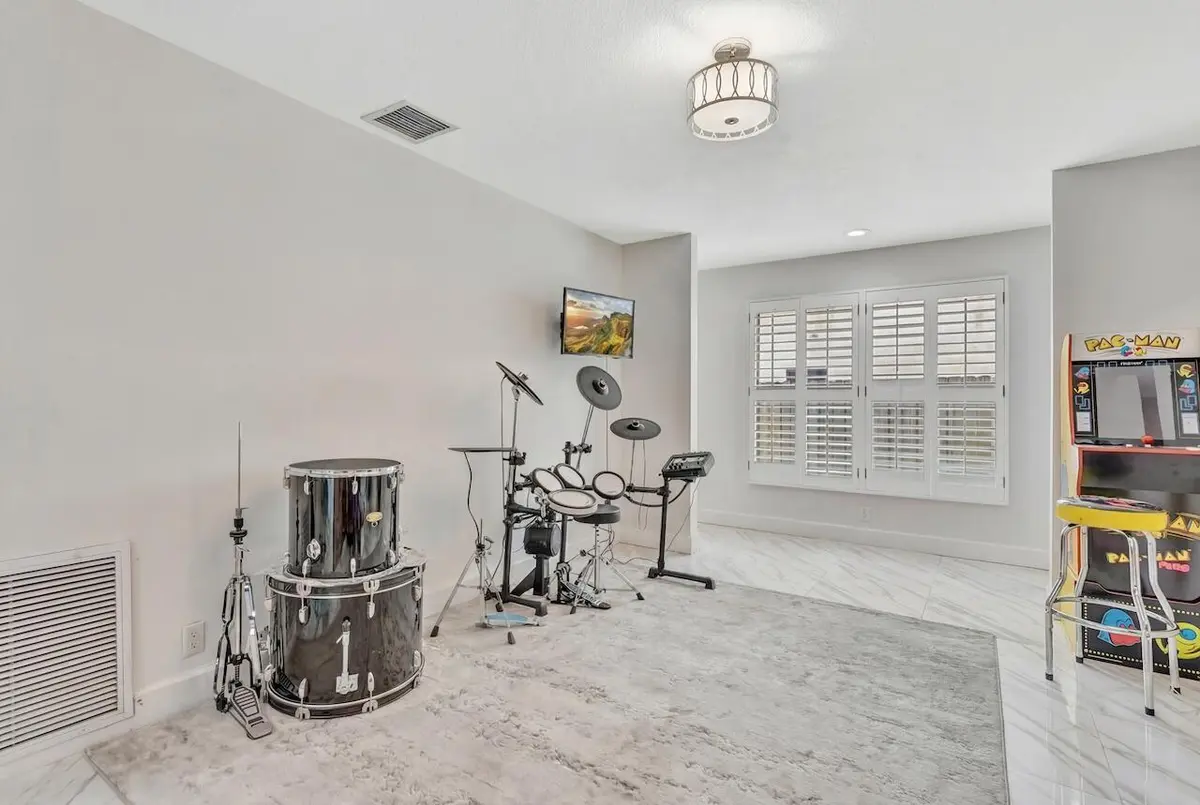 8-web-or-mls-001L8601 at 1280 NW 114th Avenue, Coral Springs