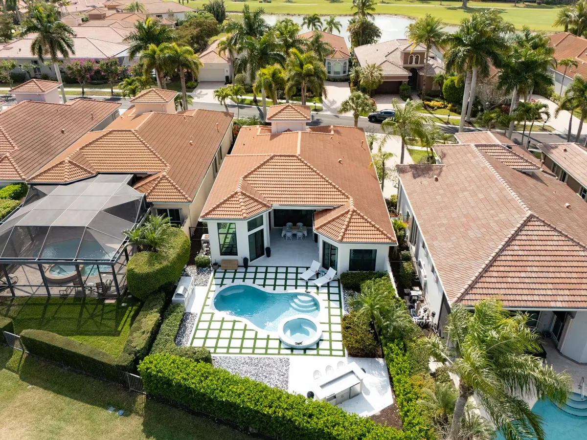 Back Aerial at 7988 Via Villagio, West Palm Beach