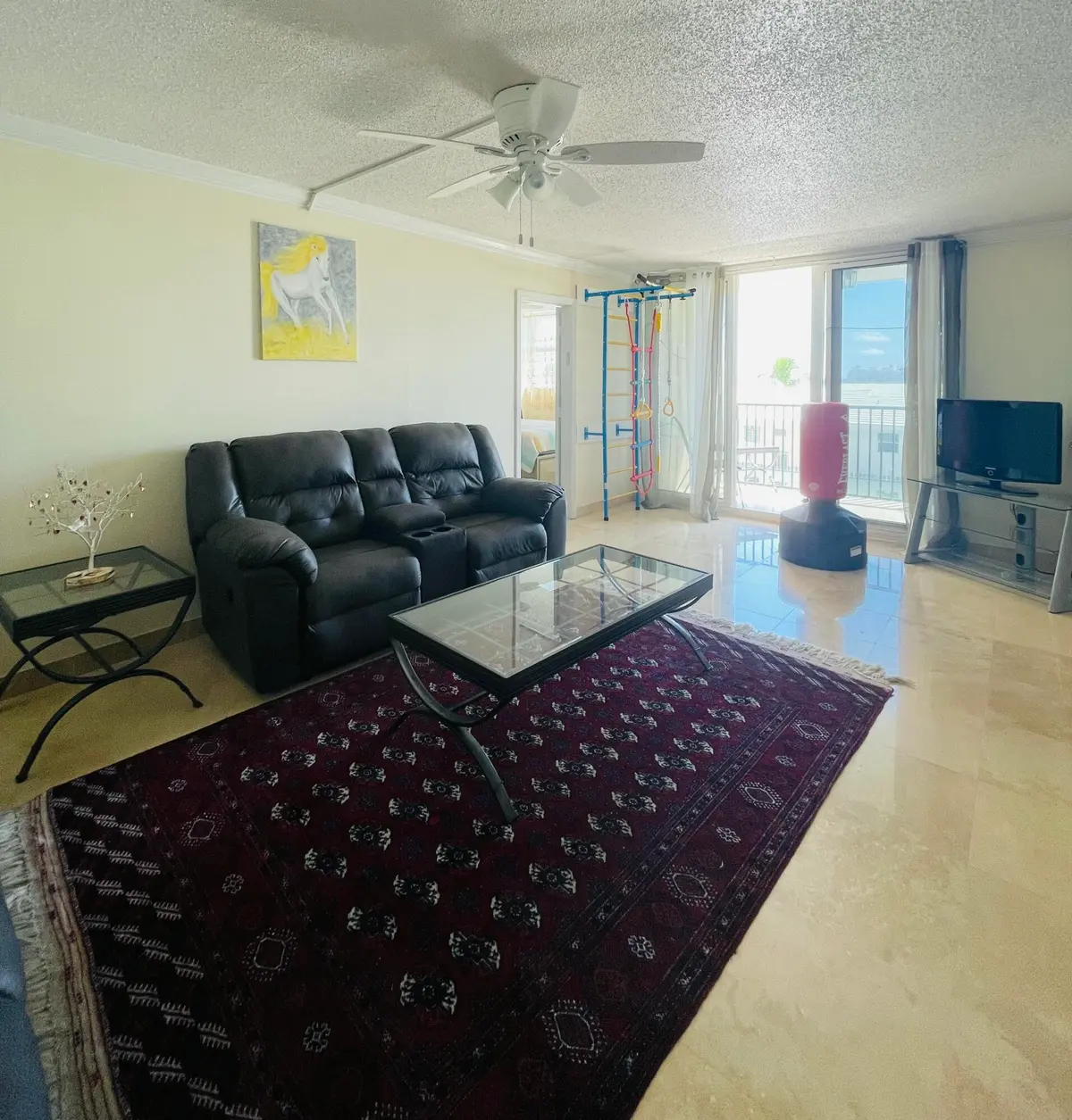 ACC2B3E1-5B14-40A7-A868-014B0972F9B9_1_2 at 1237 Hillsboro Mile 302, Hillsboro Beach