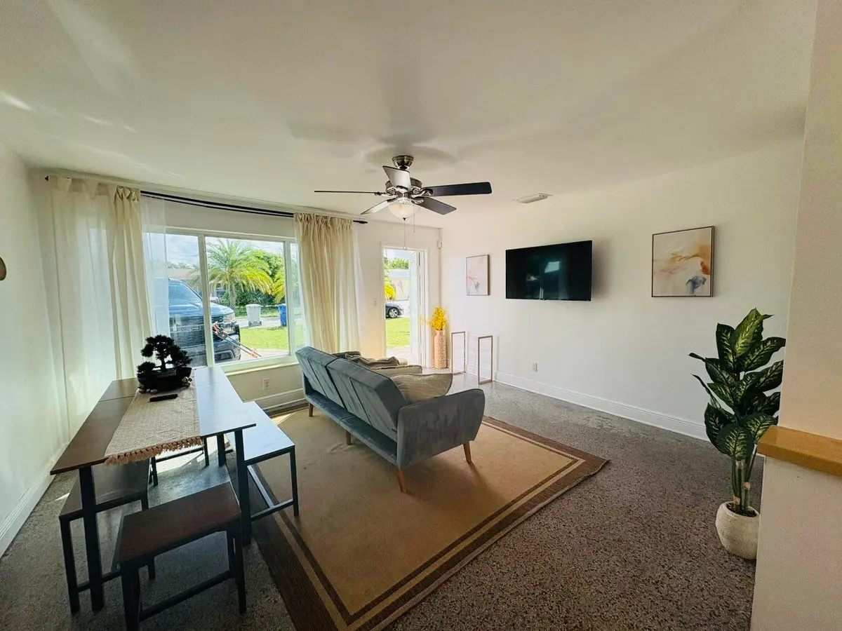 IMG_6679 at 2711 NE 11th Terrace, Pompano Beach