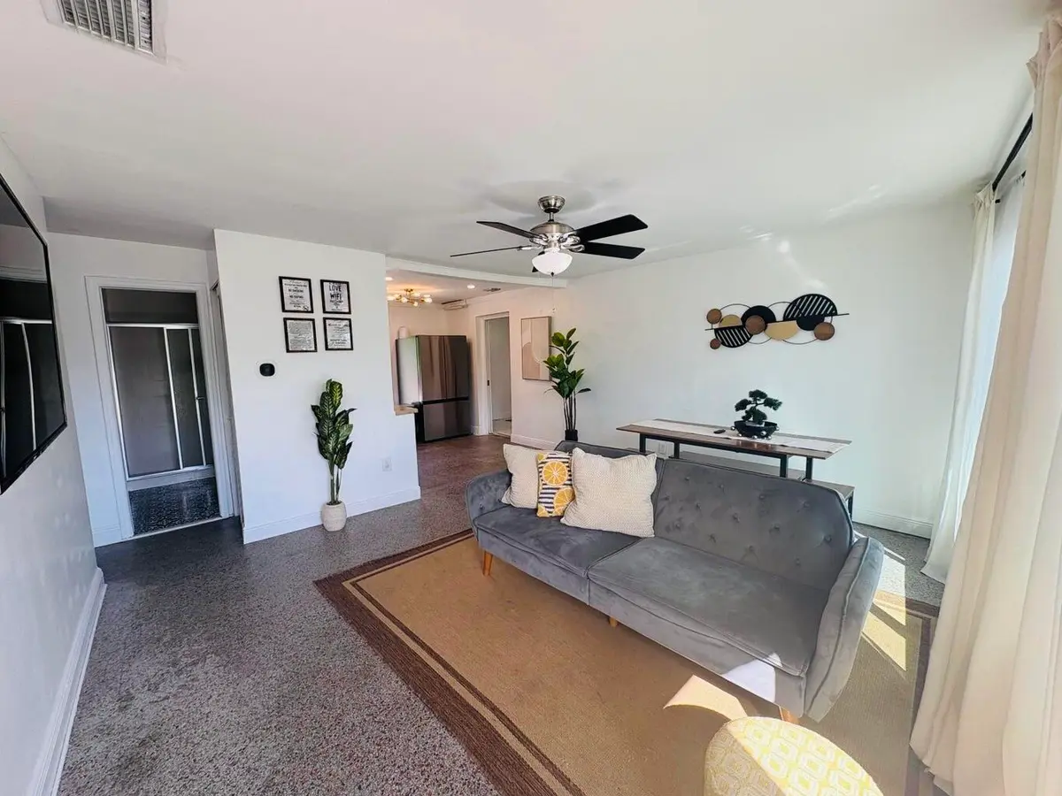 IMG_6680 at 2711 NE 11th Terrace, Pompano Beach