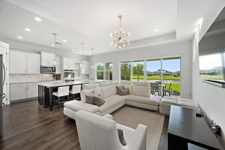 15557 Goldfinch Circle6 at 15557 Goldfinch Circle, Westlake