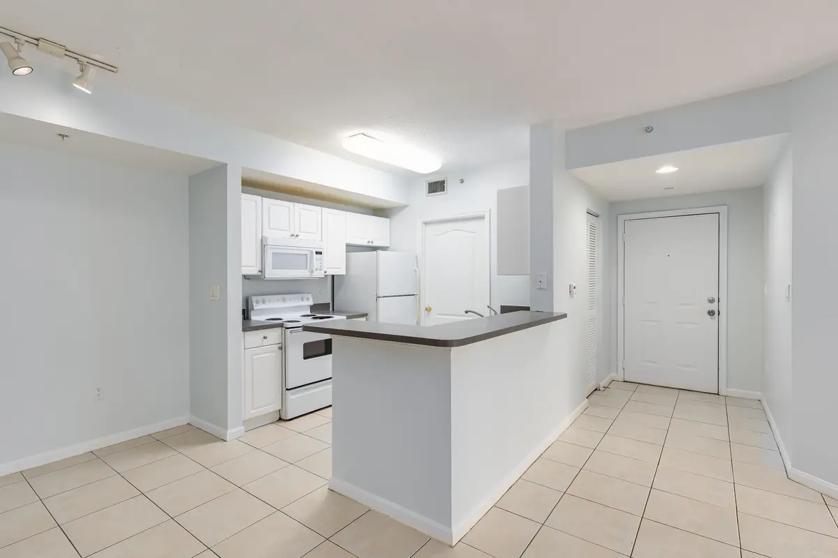 5095 Faiways CIR 107 at 5095 Fairways Circle 107, Vero Beach