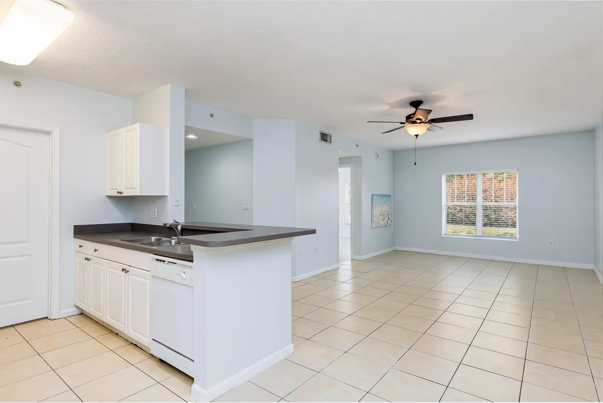 5095 Faiways CIR 107 at 5095 Fairways Circle 107, Vero Beach