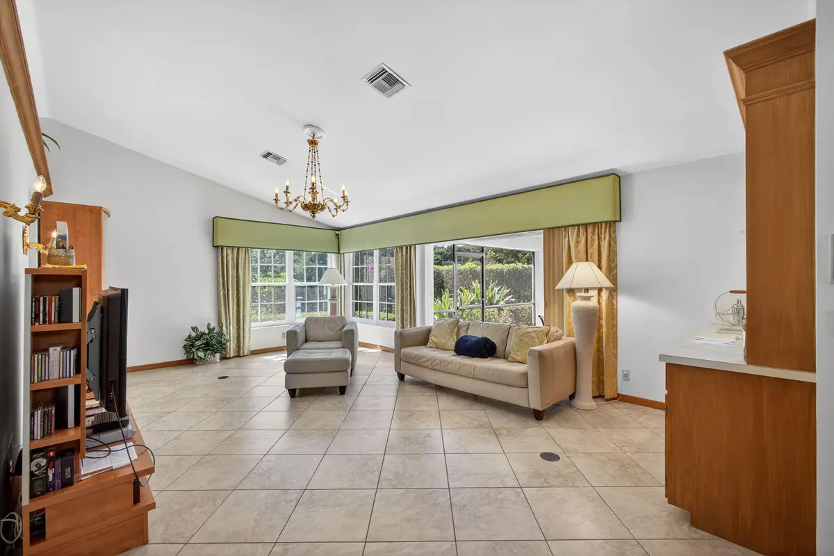 8-web-or-mls-5D1A1451 at 3928 Shearwater Drive, Jupiter
