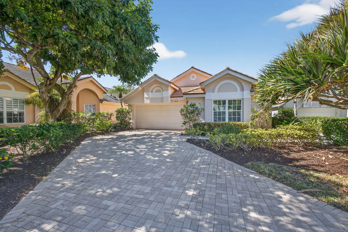 1-web-or-mls-5D1A1659 at 3928 Shearwater Drive, Jupiter