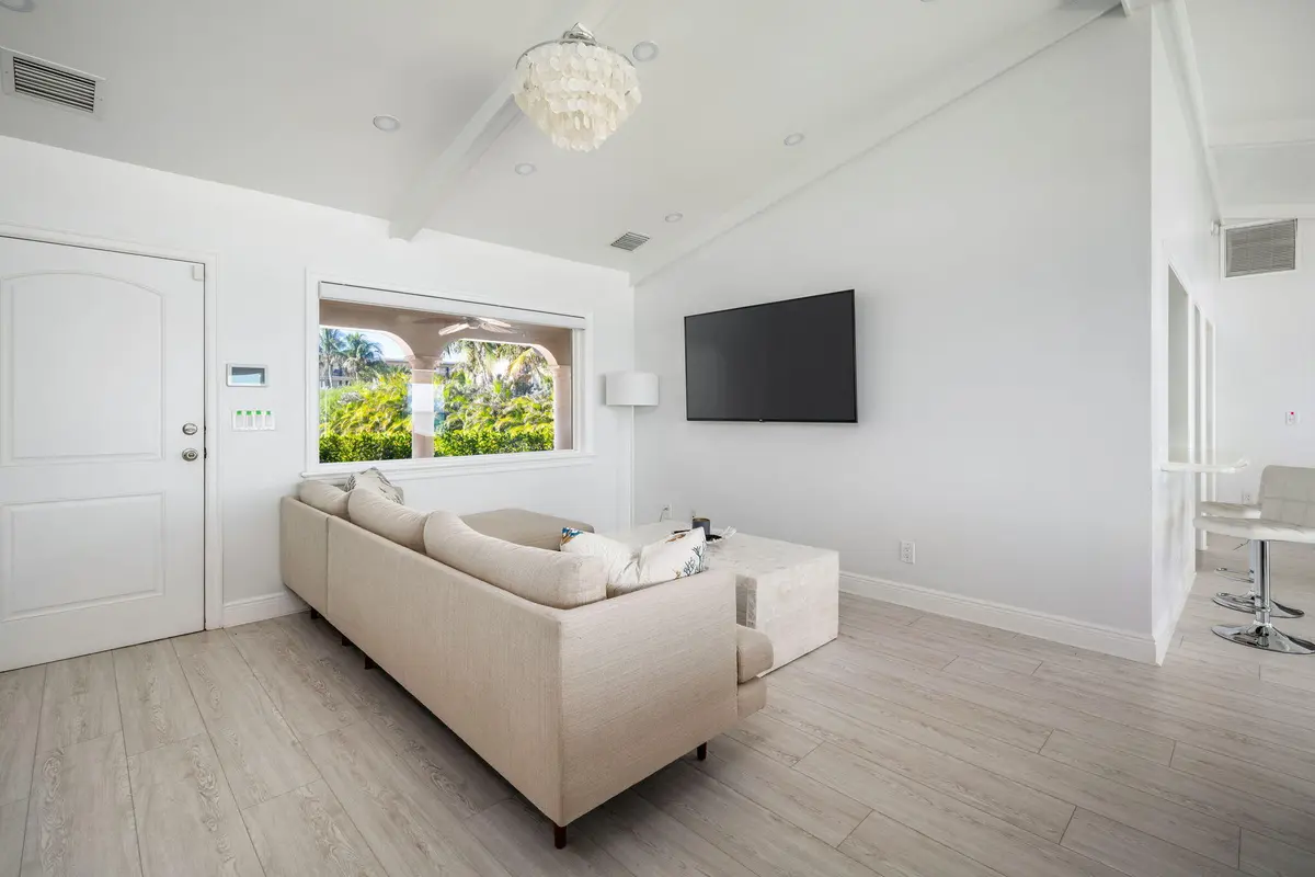 25-web-or-mls-3766 Ocean Dr-3 at 3766 Ocean Drive, Vero Beach