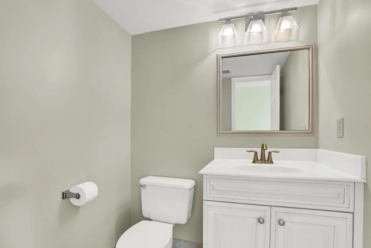 Half Bath at 215 Oak Harbour Drive, Juno Beach