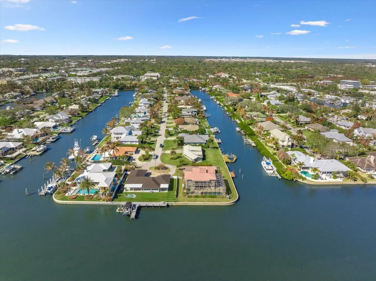 71-DJI_20260223103707_0171_D at 2 Seahorse Lane, Vero Beach