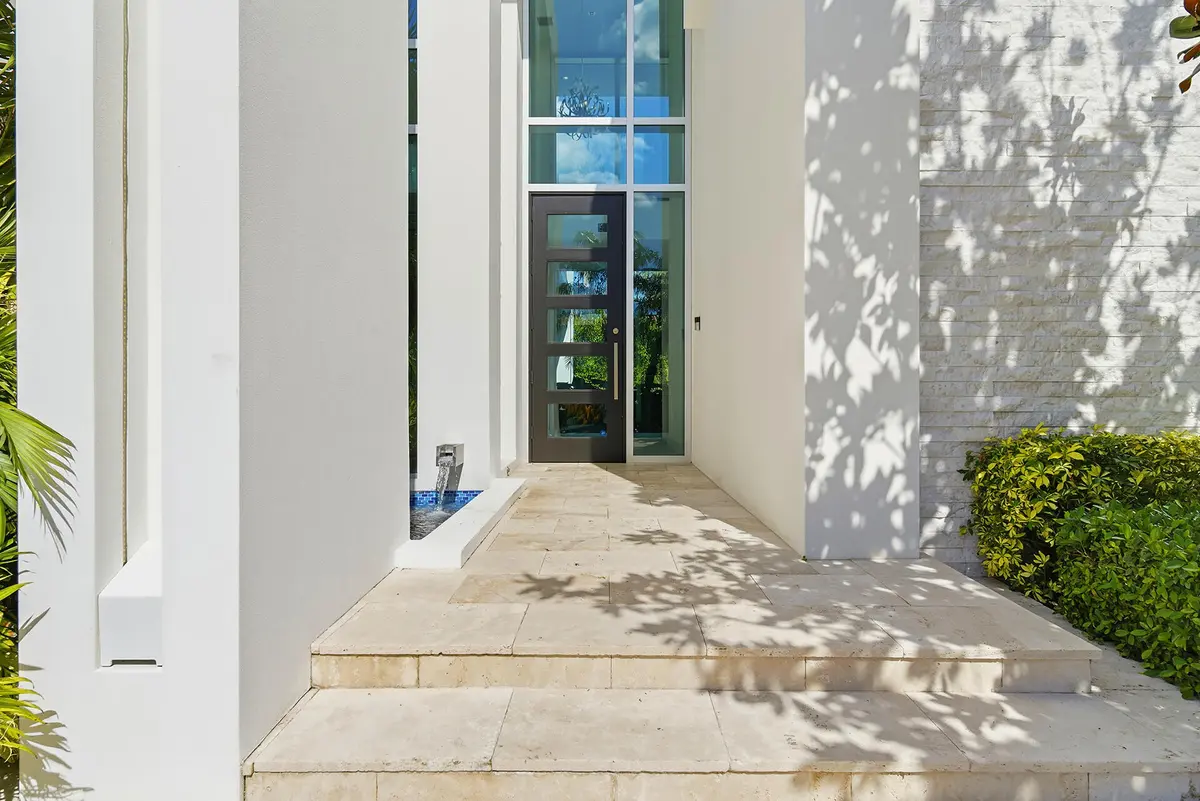 Welcome Home at 125 Churchill Road, West Palm Beach