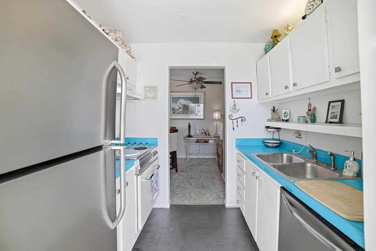 207-Kitchen-B at 101 Doolen Court 207, North Palm Beach
