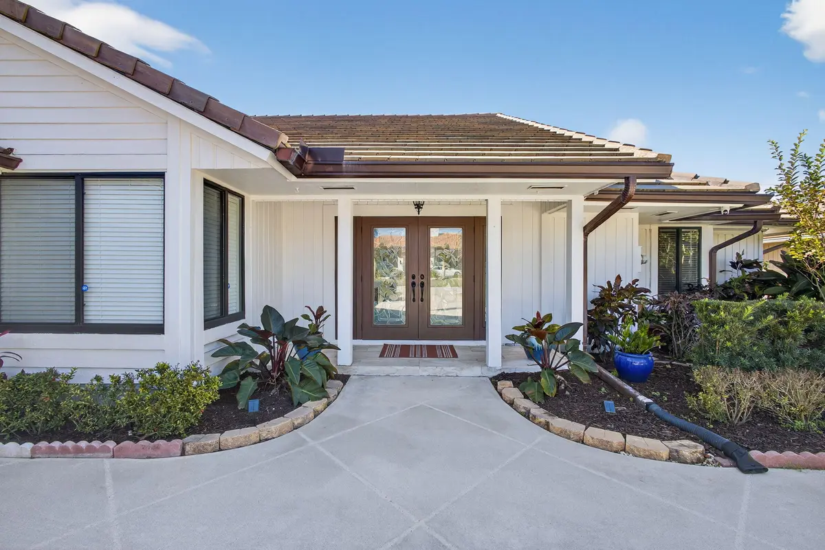 6-web-or-mls-5D1A2433 at 168 Thornton Drive, Palm Beach Gardens