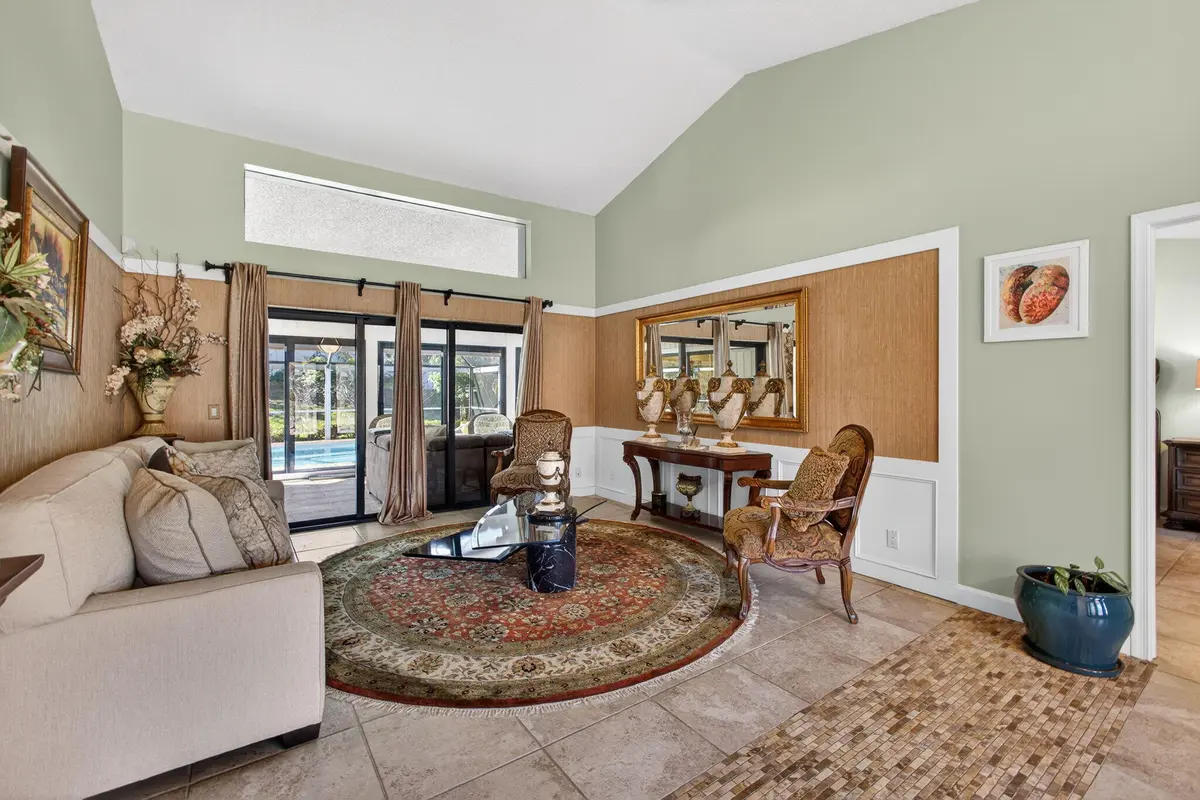 9-web-or-mls-5D1A2110 at 168 Thornton Drive, Palm Beach Gardens