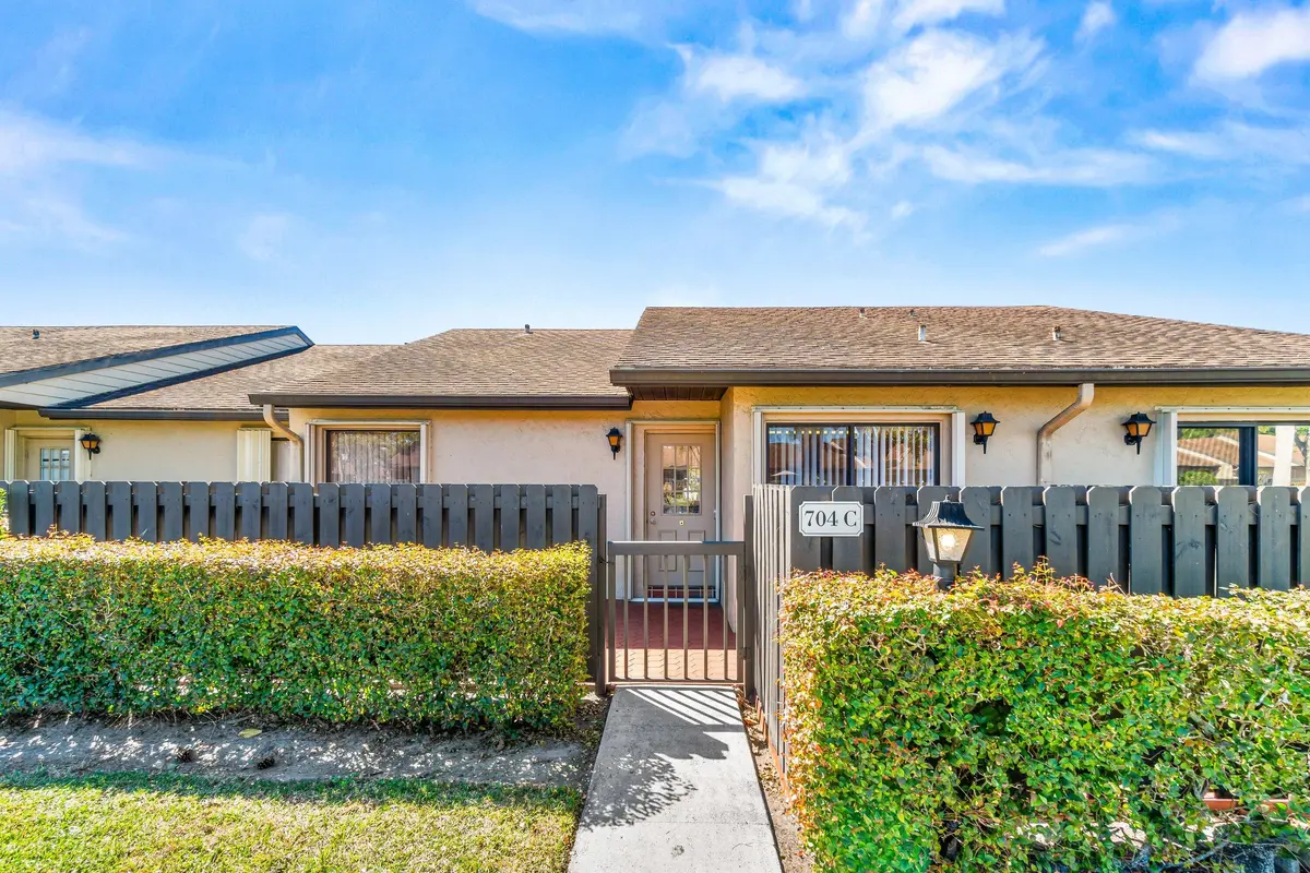 Courtyard Entrance at 704 Sunny Pine Way C, Greenacres